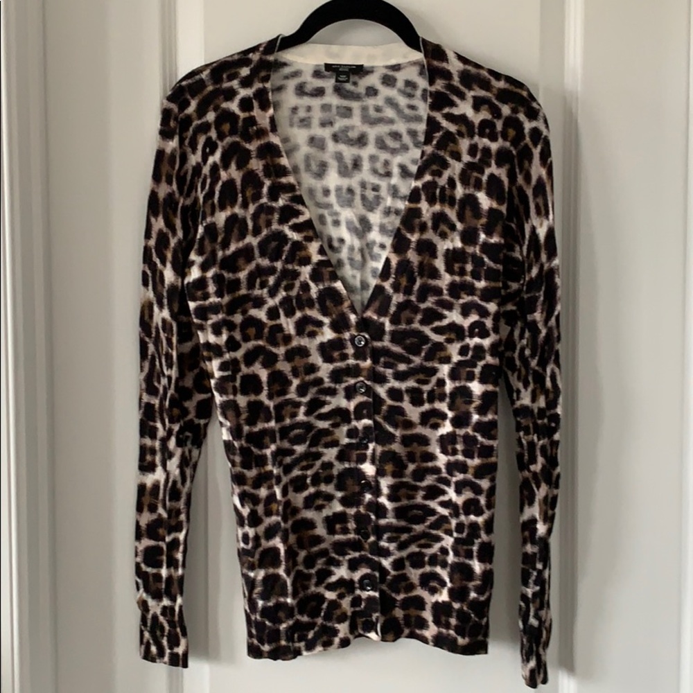 ANN TAYLOR Animal Print Cotton/Viscose V-neck Cardigan Size Medium Petite